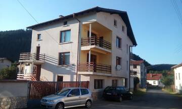 Фотографии Дома для отпуска Guest House Lorian г. Маджаре (Болгария) №3 Фото Дома для отпуска Guest House Lorian г. Маджаре 3